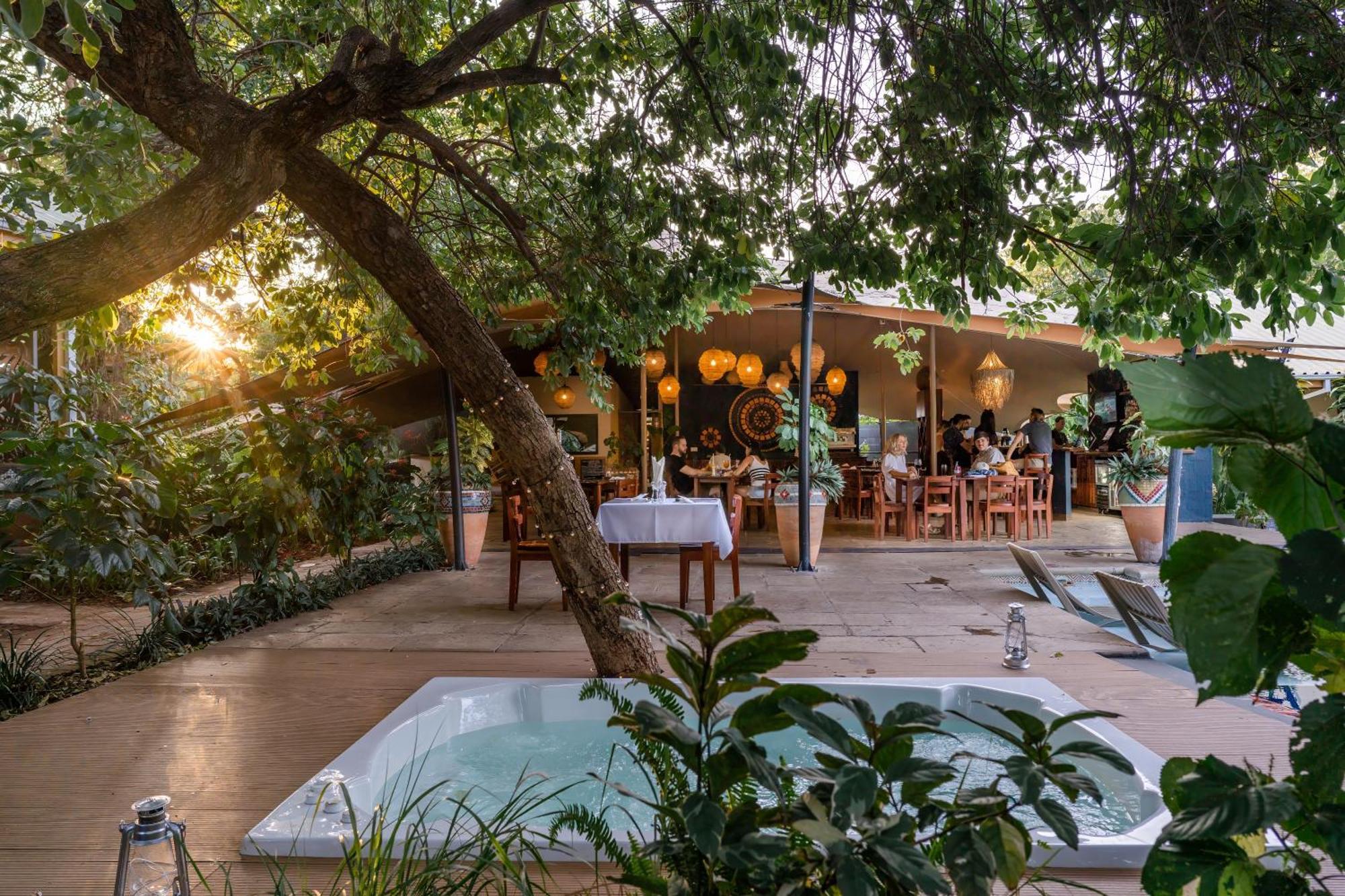 Отель Shongwe Oasis Водопад Виктория Экстерьер фото