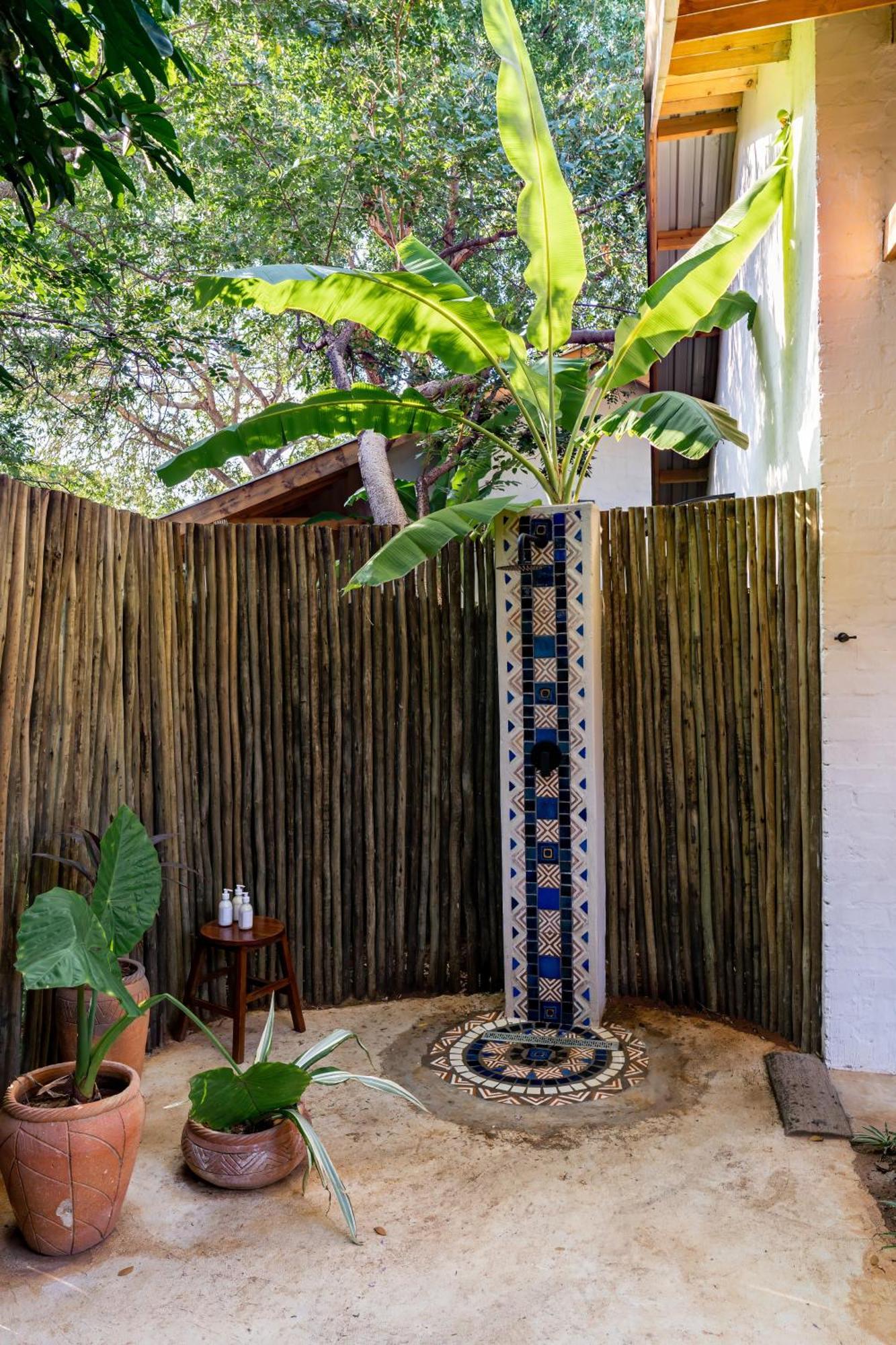 Отель Shongwe Oasis Водопад Виктория Экстерьер фото
